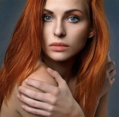 90,740 Beautiful Redhead Stock Photos & High